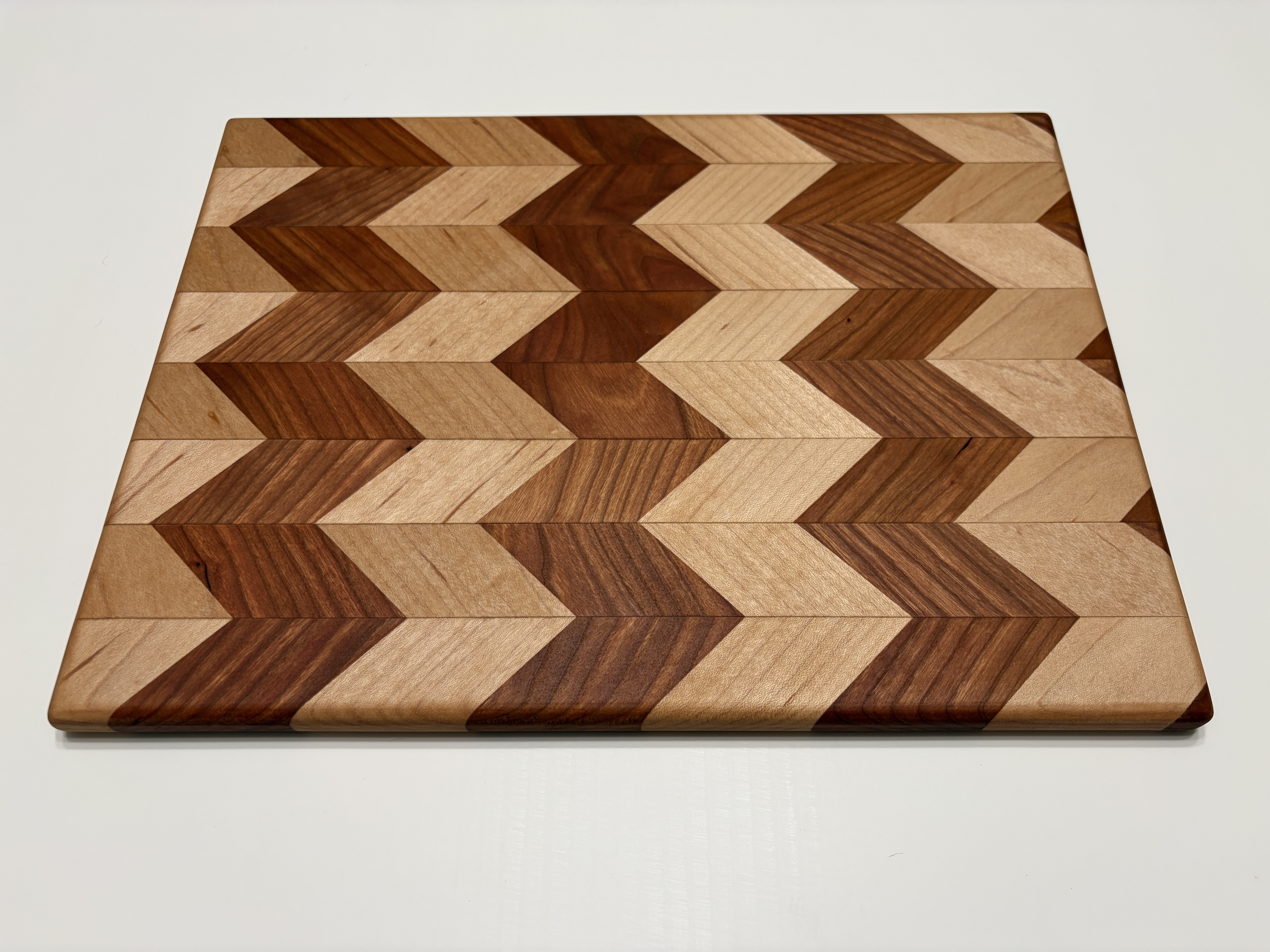 Chevron Cascade board